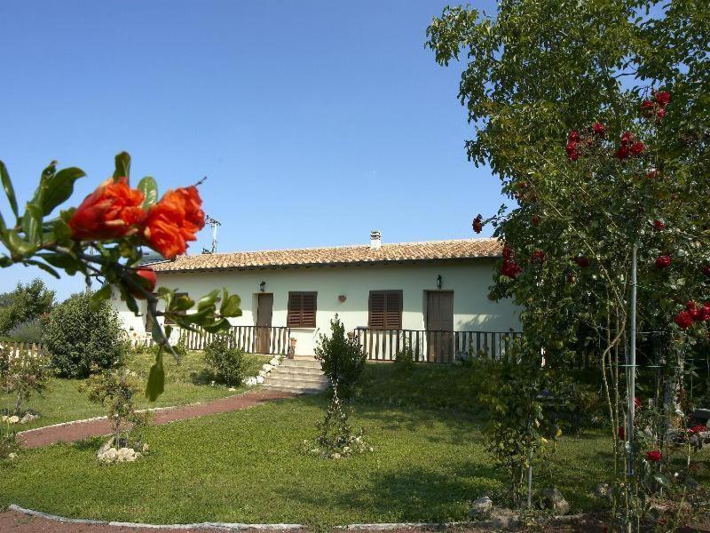 Il Covo Dei Briganti Latera Exterior foto